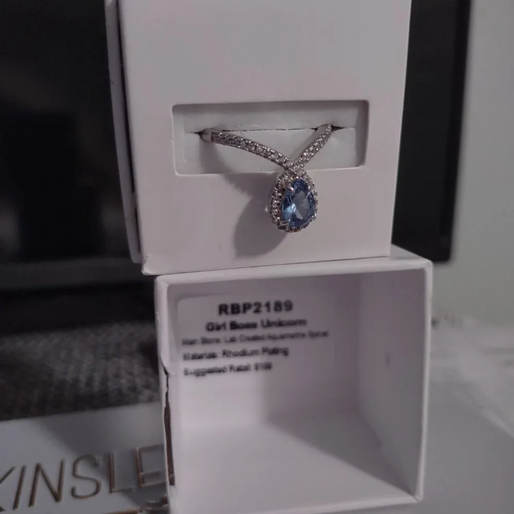 Beautiful ring RB - Picture 2 of 2